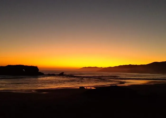 Marejada Food And Drinks אכסניה *